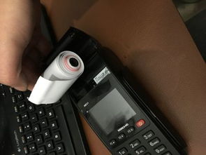 pos机里的纸怎么放（POS机纸卷更换步骤详解）