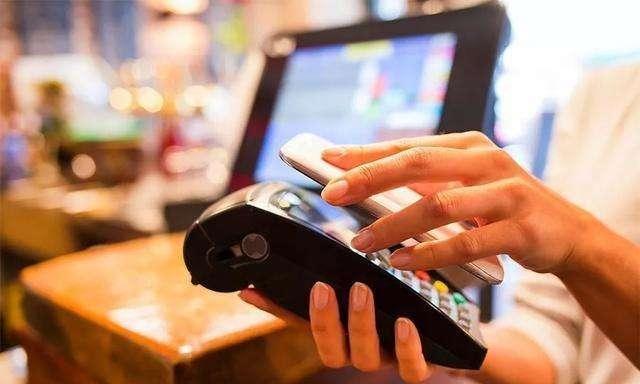 在如今这个信息化、智能化的时代，移动支付已经成为了人们生活中不可或缺的一部分。而小pos机作为移动支付的一种重要设备，其便捷性和高效性得到了广泛的认可。那么，如何将小pos机连接到wifi呢？本文将为您详细介绍这一过程