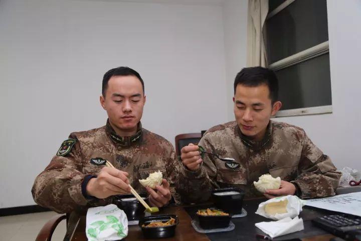 公务员卡用pos机办理指南