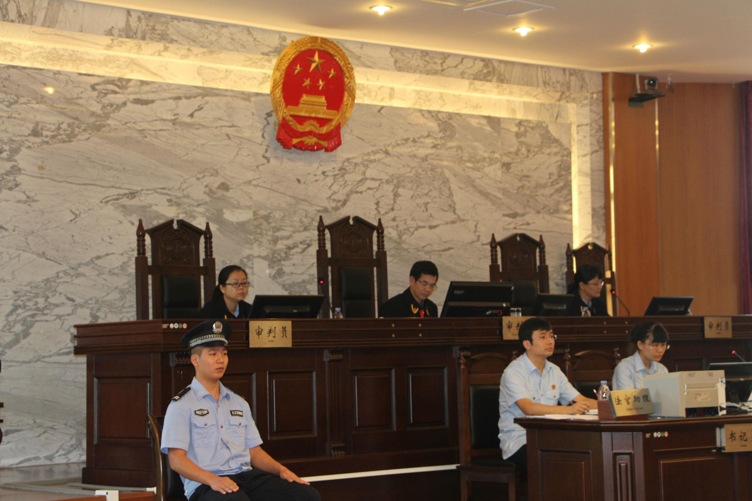 办理POS机时提供身份信息照片的安全性探讨